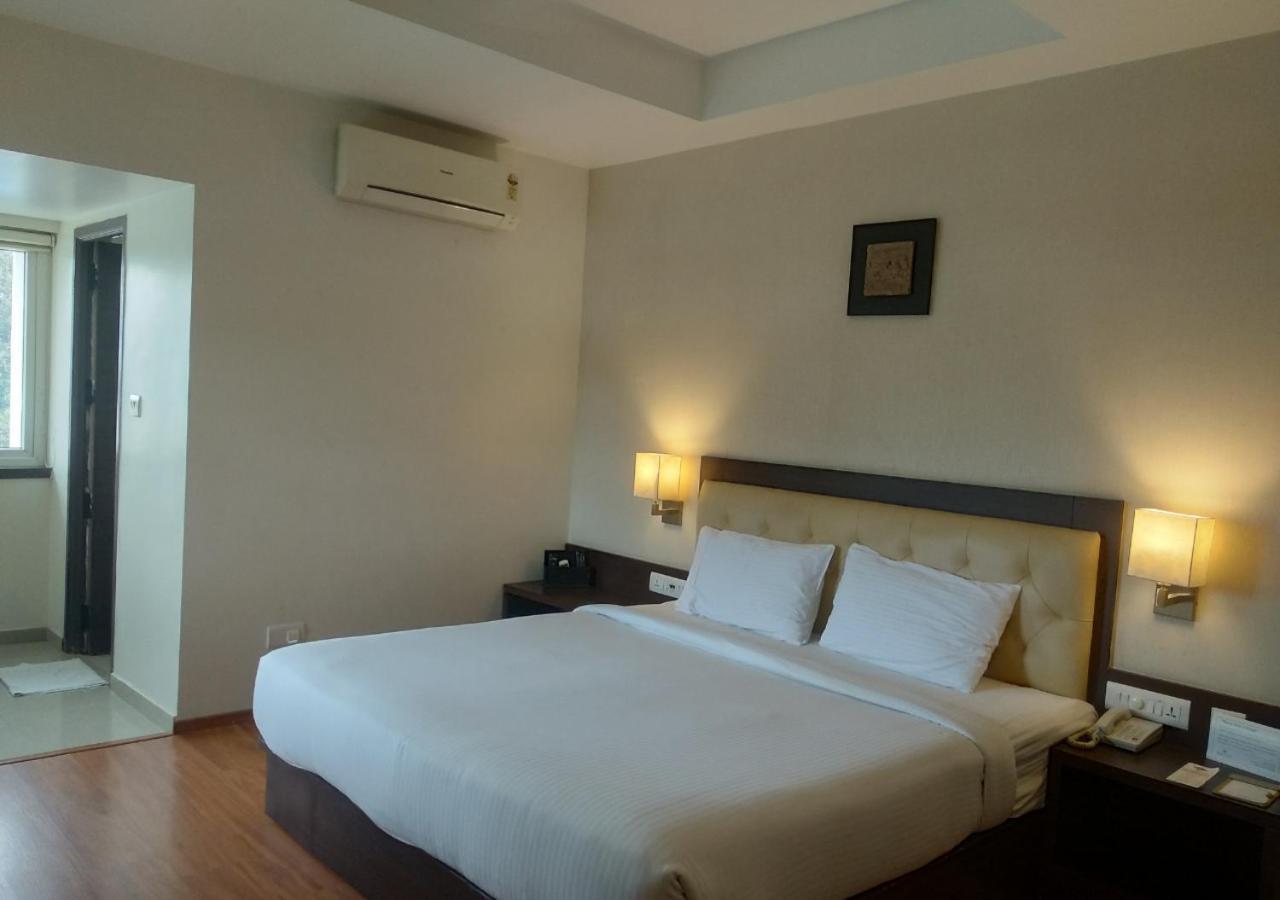 Grand Arcadia Hotel Tiruchirappalli Eksteriør billede