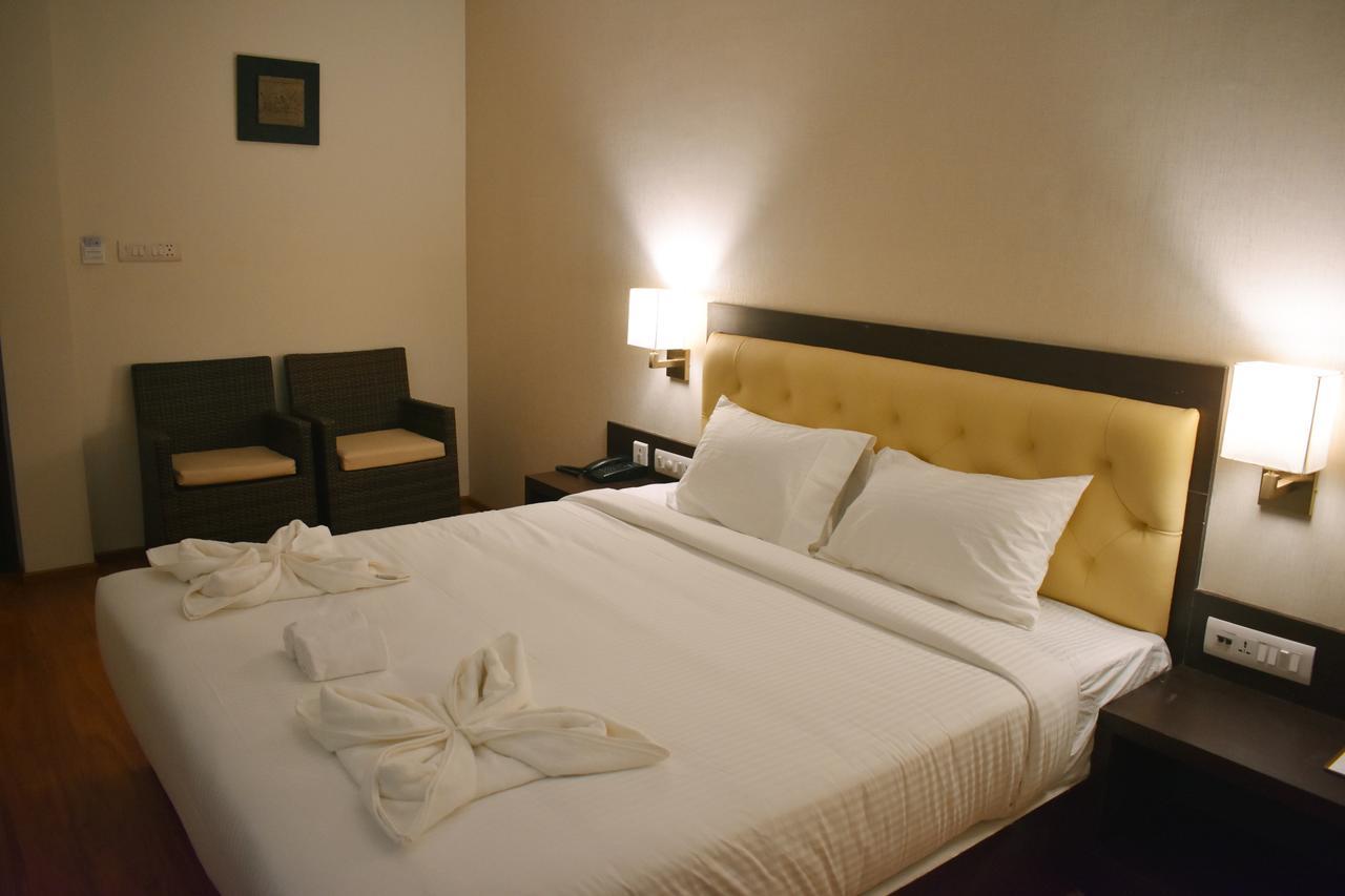 Grand Arcadia Hotel Tiruchirappalli Eksteriør billede