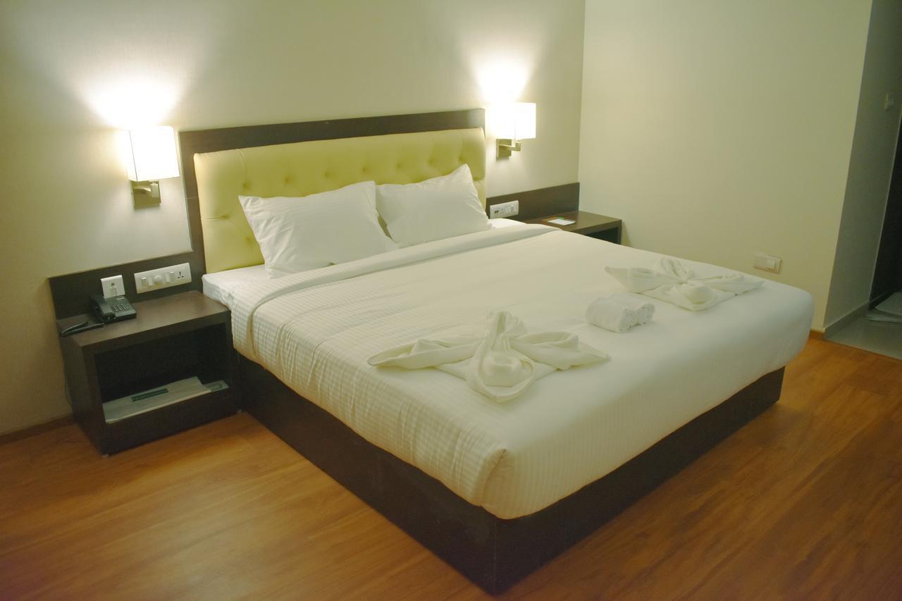 Grand Arcadia Hotel Tiruchirappalli Eksteriør billede